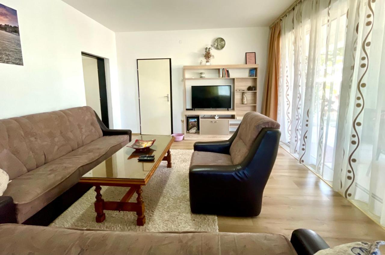 Apartments Flamingo Ulcinj Exteriör bild