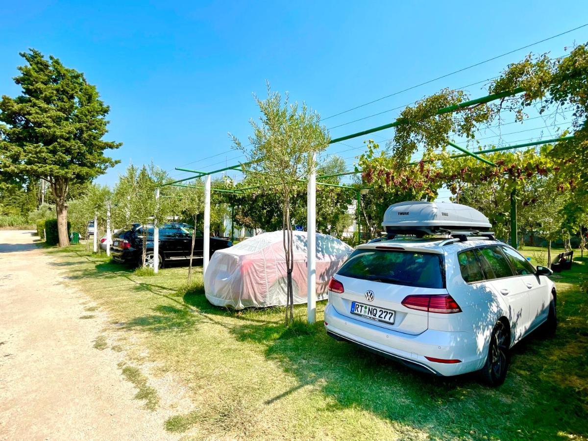 Apartments Flamingo Ulcinj Exteriör bild
