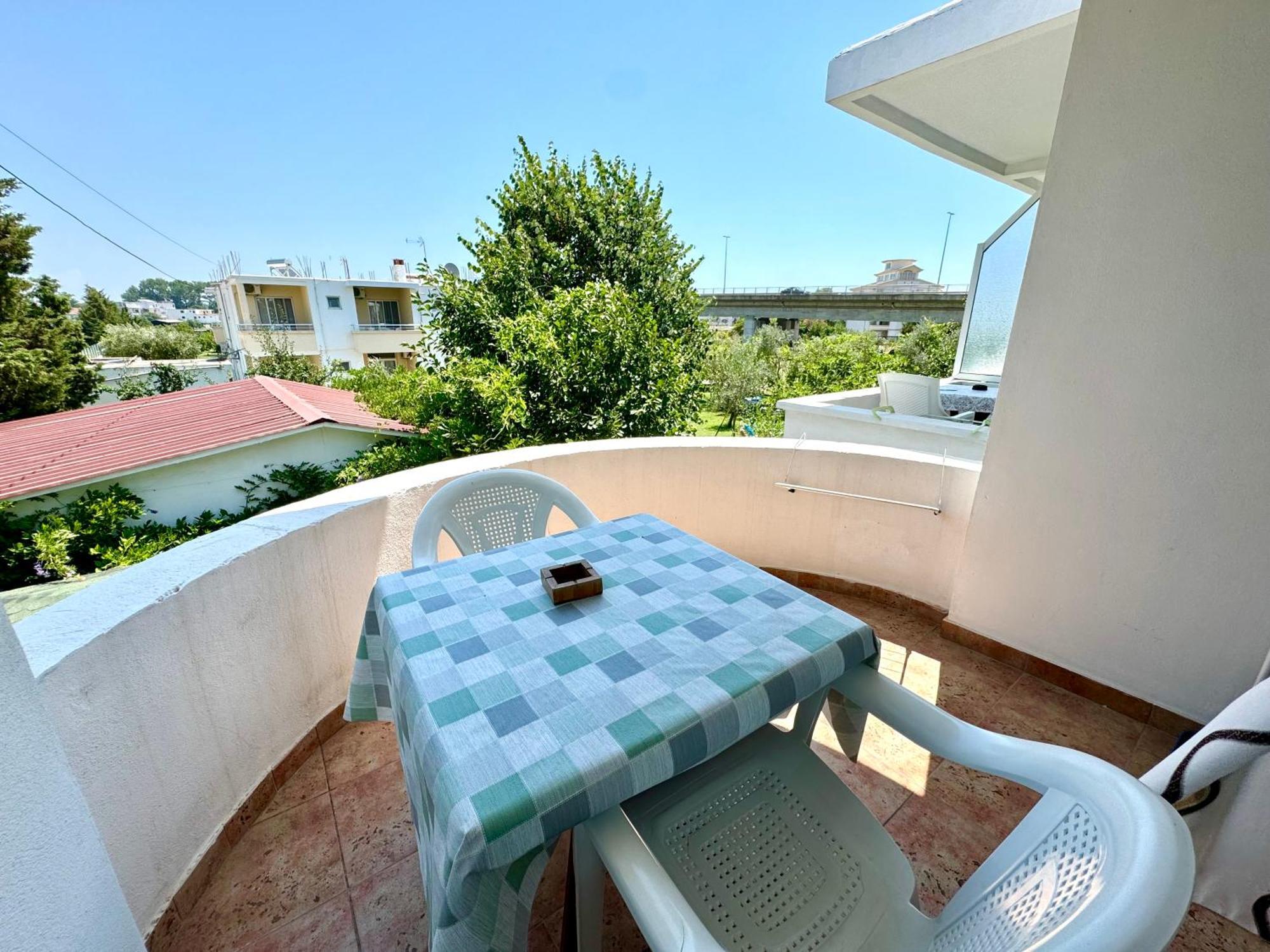 Apartments Flamingo Ulcinj Exteriör bild