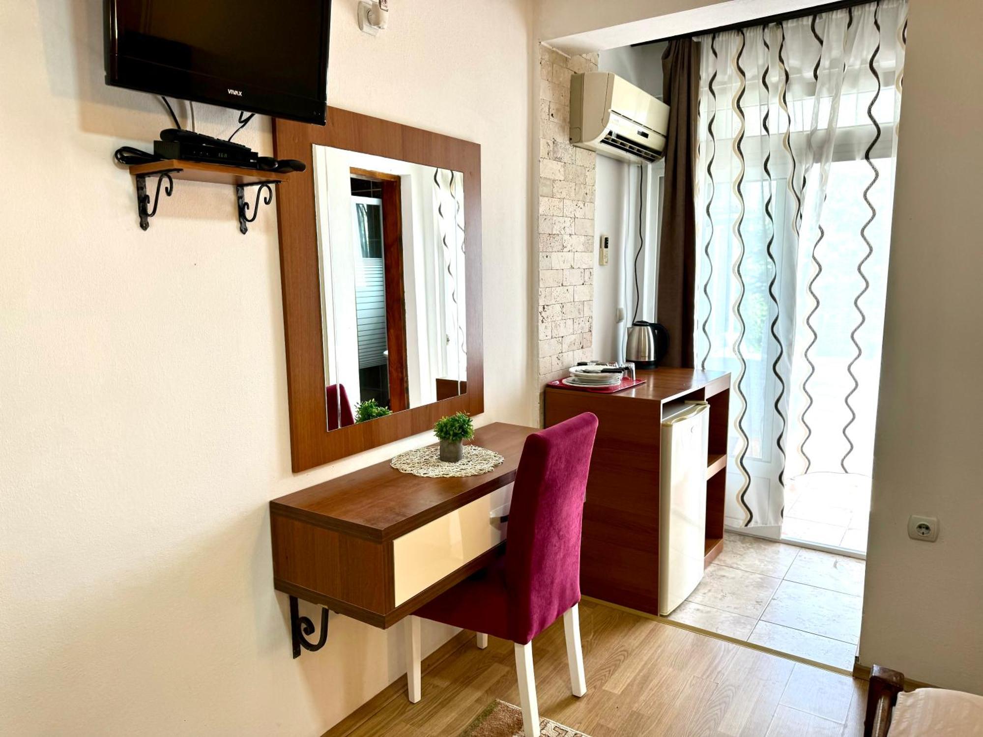Apartments Flamingo Ulcinj Exteriör bild